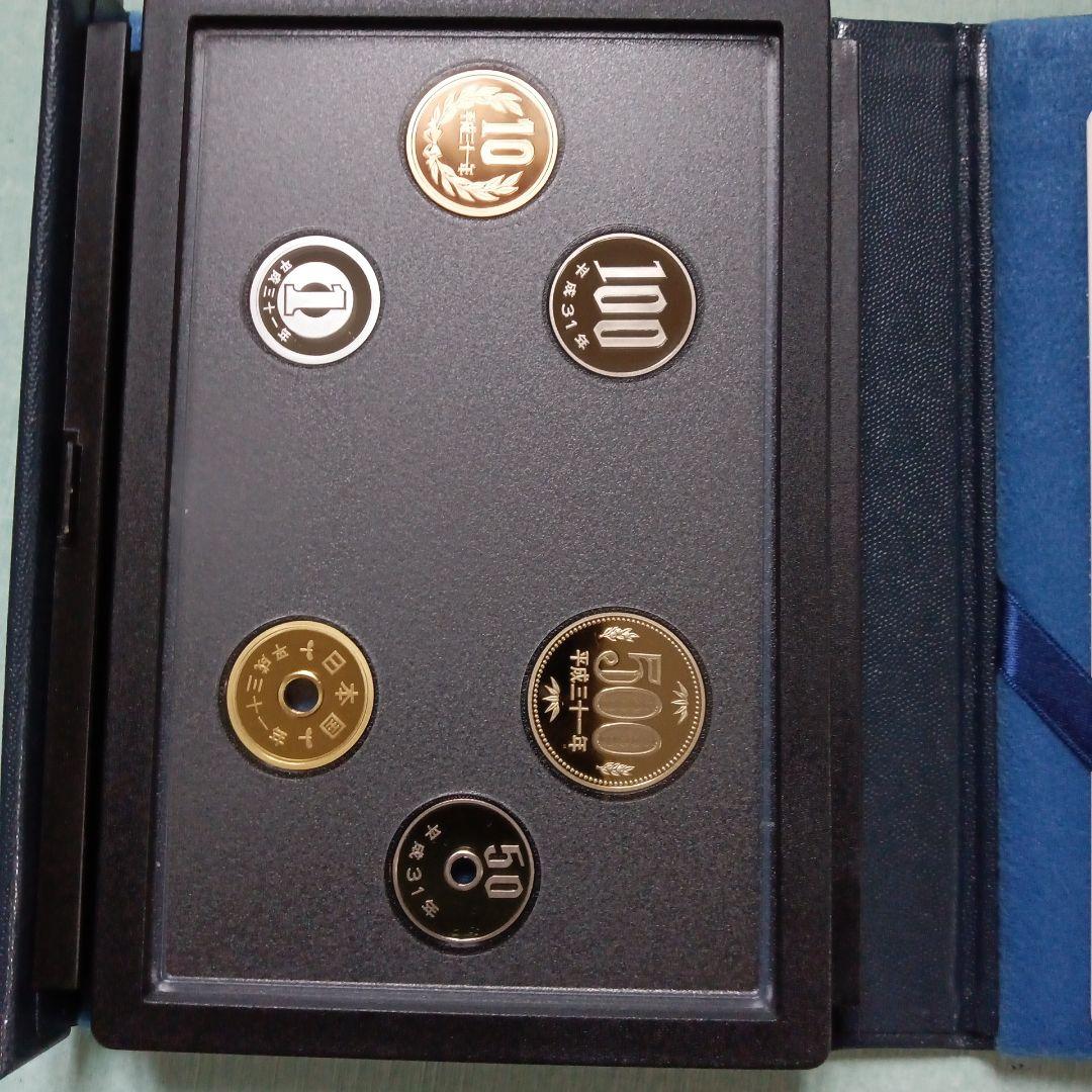 2022年、2019【銘板無】プルーフ貨幣セット２点