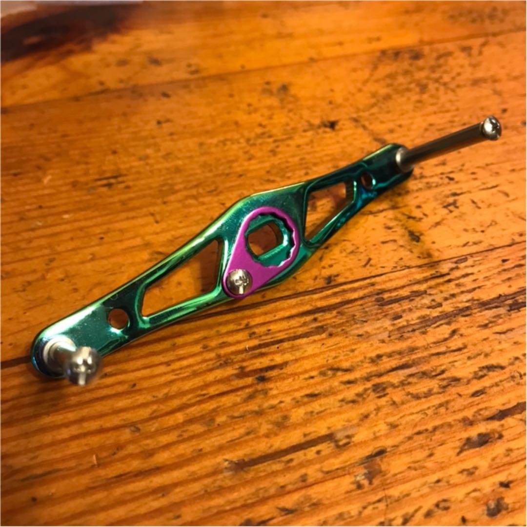 値下✴︎3mm厚90mm✴︎オーロラ✴︎アブ.ダイワ用オフセットハンドル