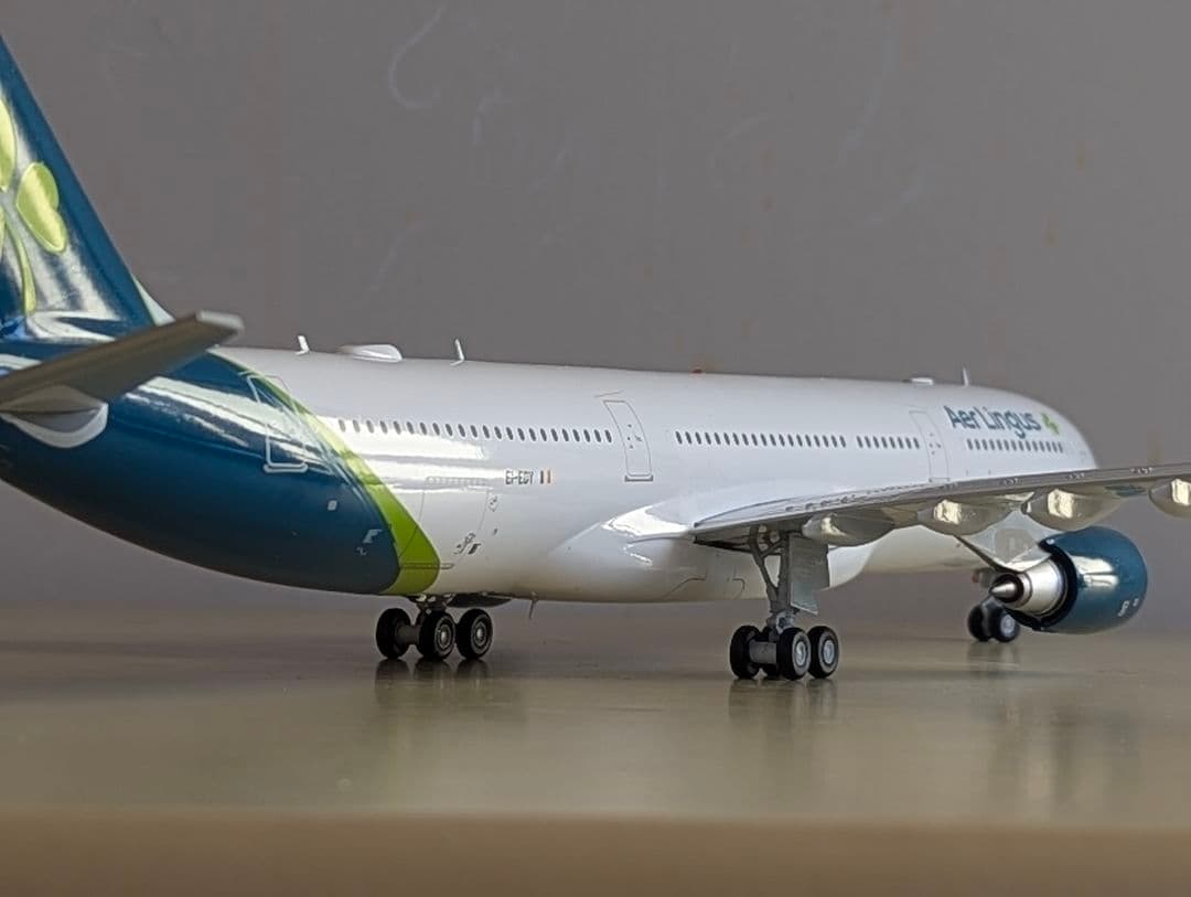 Gemini200 エア リンガス AIRBUS A330−300 EI-EDY