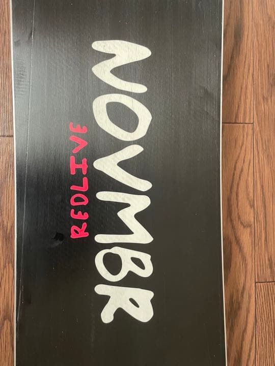 NOVEMBER REDLIVE ノベンバースノーボード