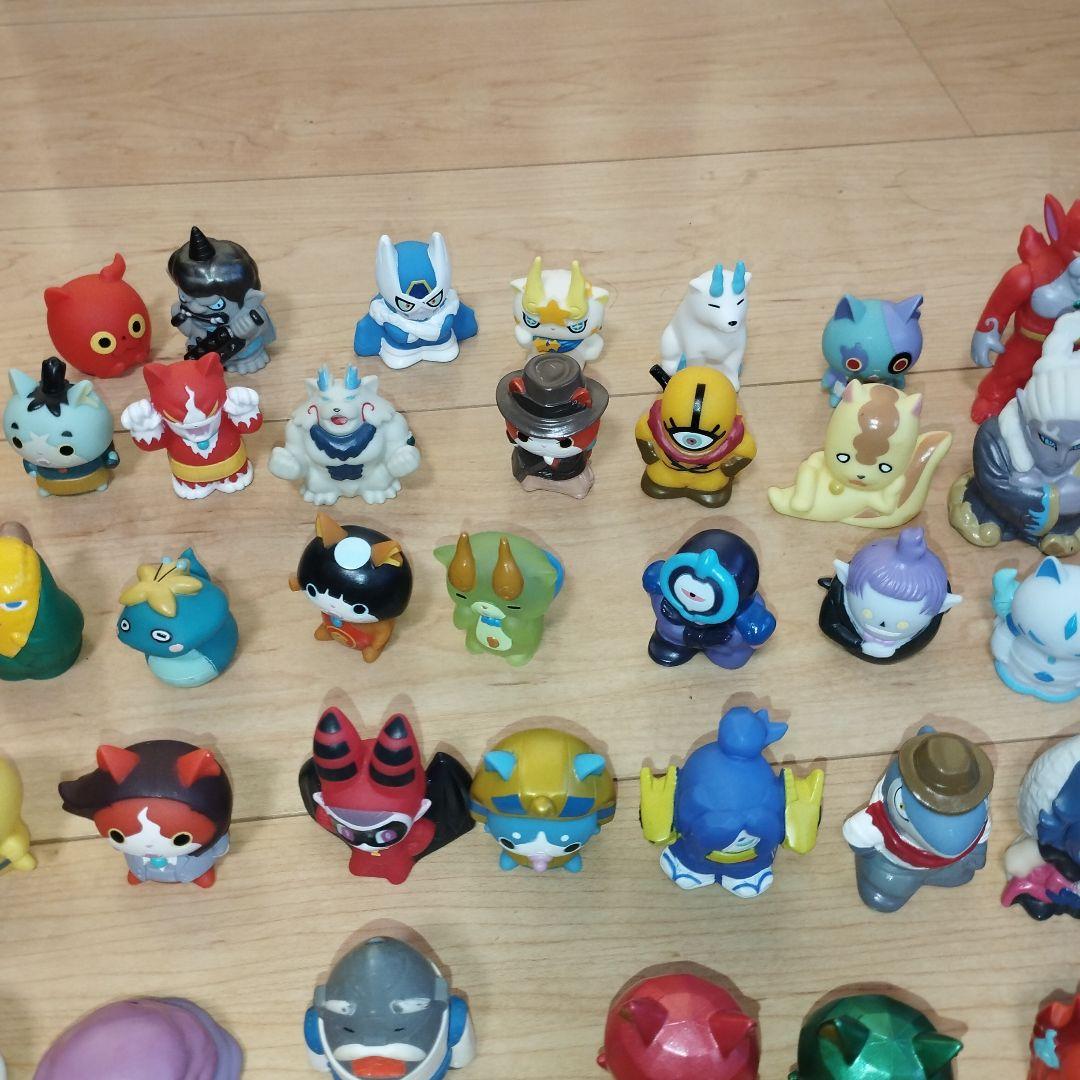 妖怪ウォッチ　指人形等　フィギュア　79体　まとめ売り　大量