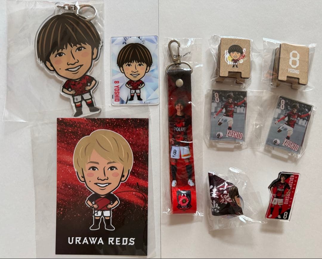 浦和レッズ　スタジアムガチャセット　小泉佳穂直筆サイン入りあり
