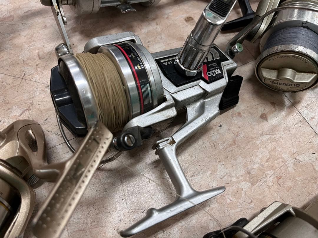 27個ジャンクリール　SHIMANO DAIWA などまとめ売り