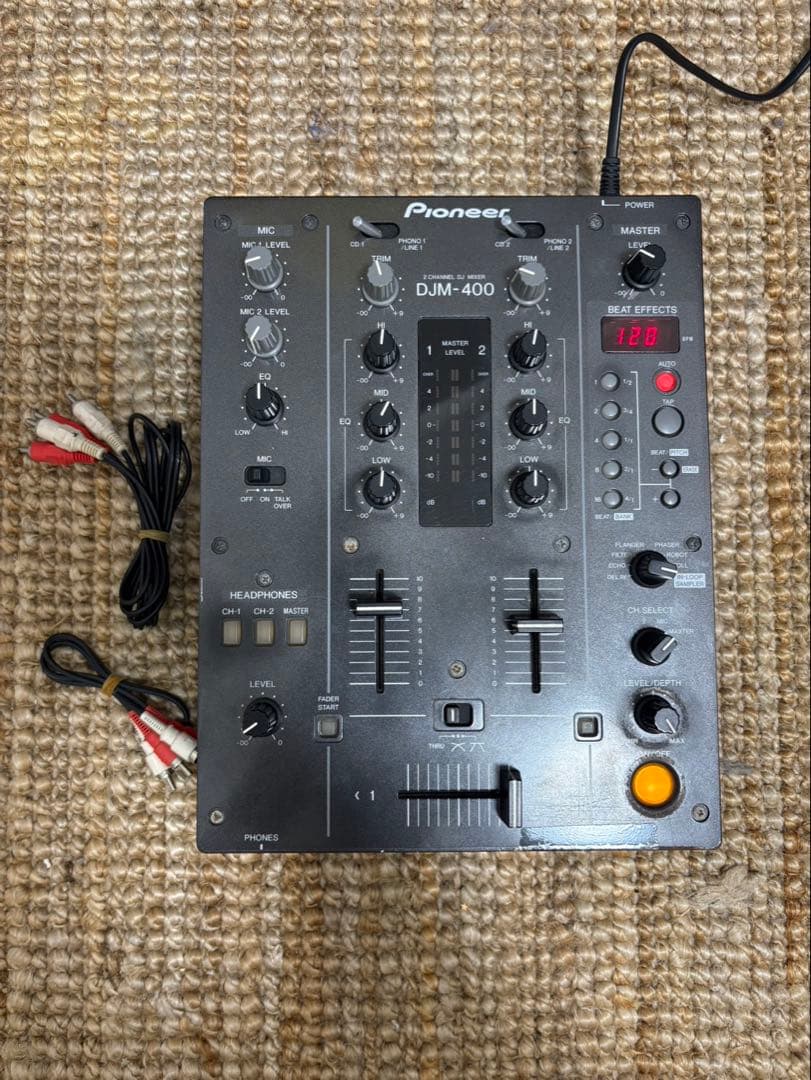 エフェクト搭載　PIONEER DJM-400