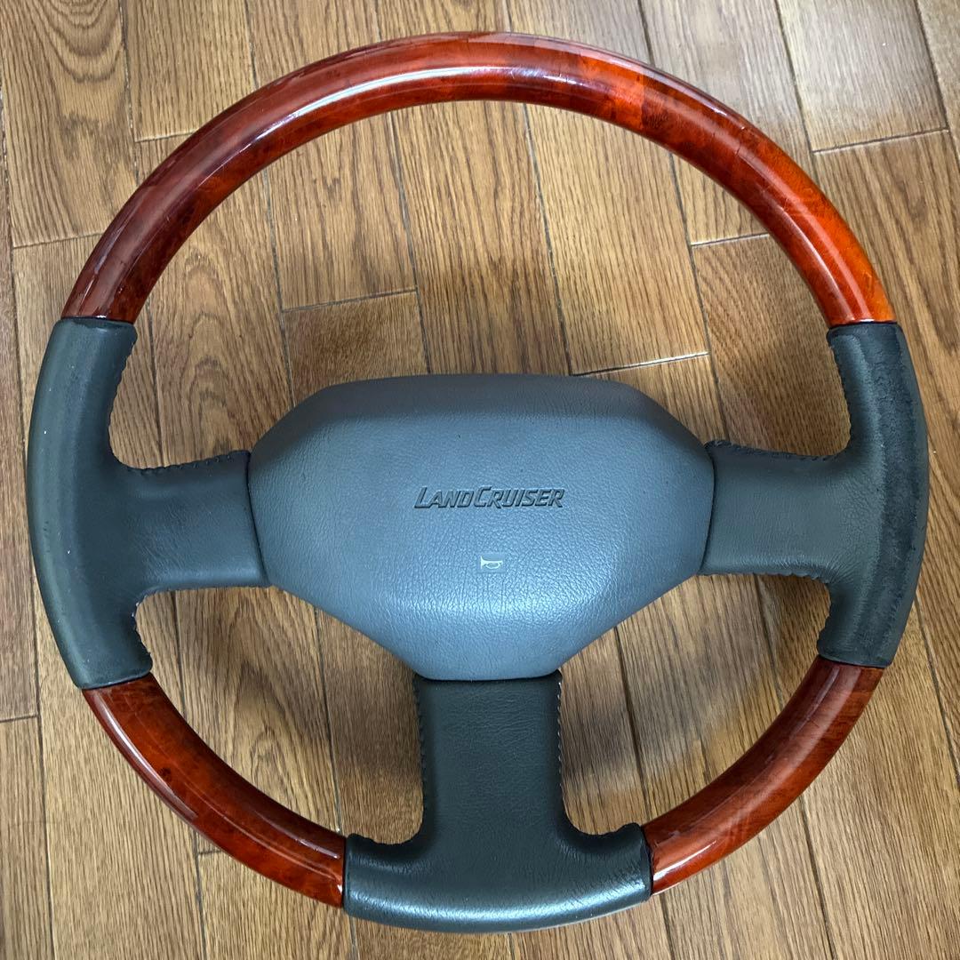ランドクルーザー　純正　ステアリング