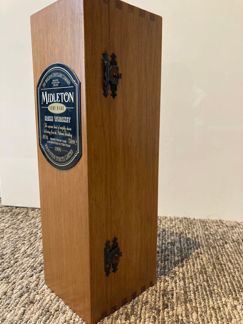 MIDLETON VERY RARE 1990 木製ケース（瓶はありません）