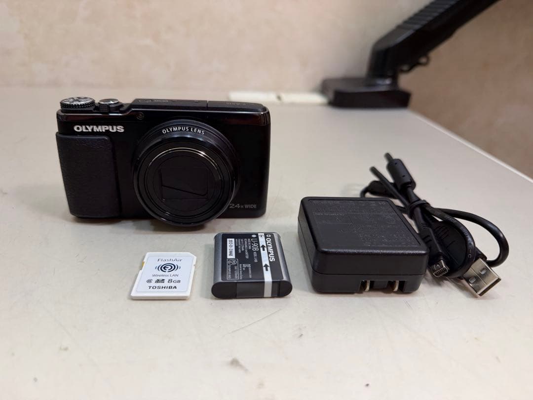 OLYMPUS STYLUS SH-60 メモリー8gb デジタルカメラ