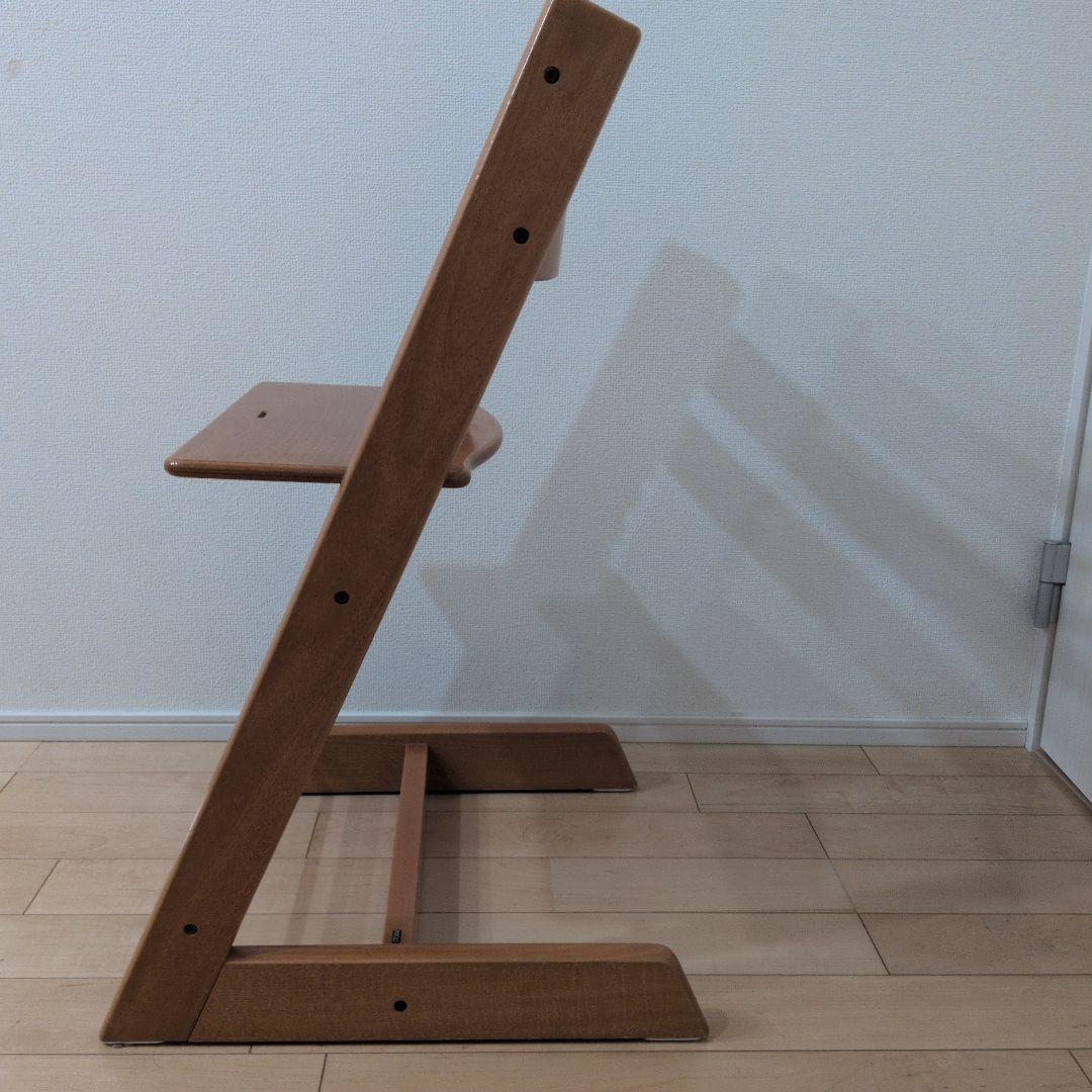 ＳＴＯＫＫＥ 値下げしました！！ 木製ハイチェア 高さ調整可能