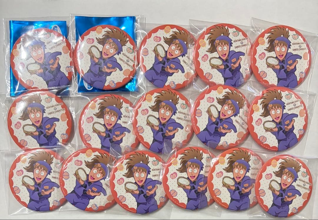 サンリオコラボ 缶バッジ 鉢屋三郎