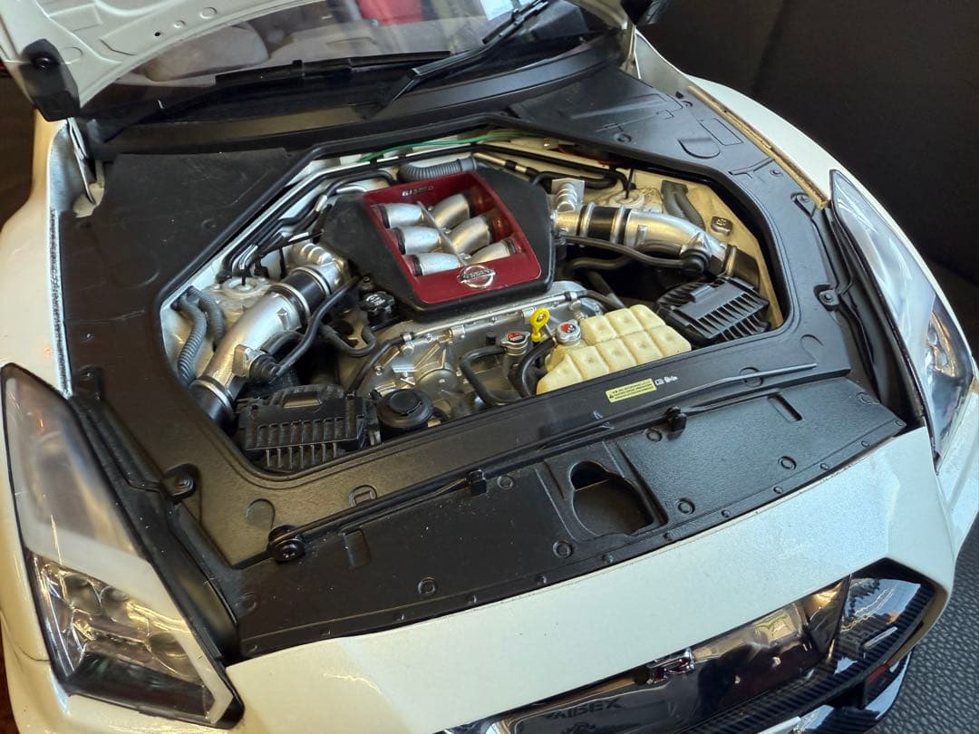 デアゴスティーニ　日産Nissan GT-RニスモNISMO ファイル資料全巻付