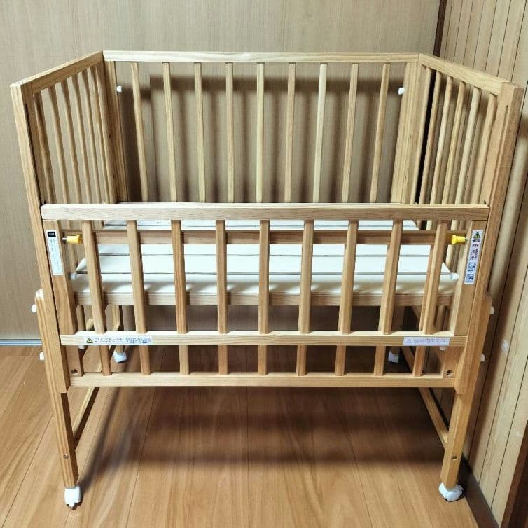 【美品】大和屋　ミニベビーベッド　kihonmini 6段階調整可能