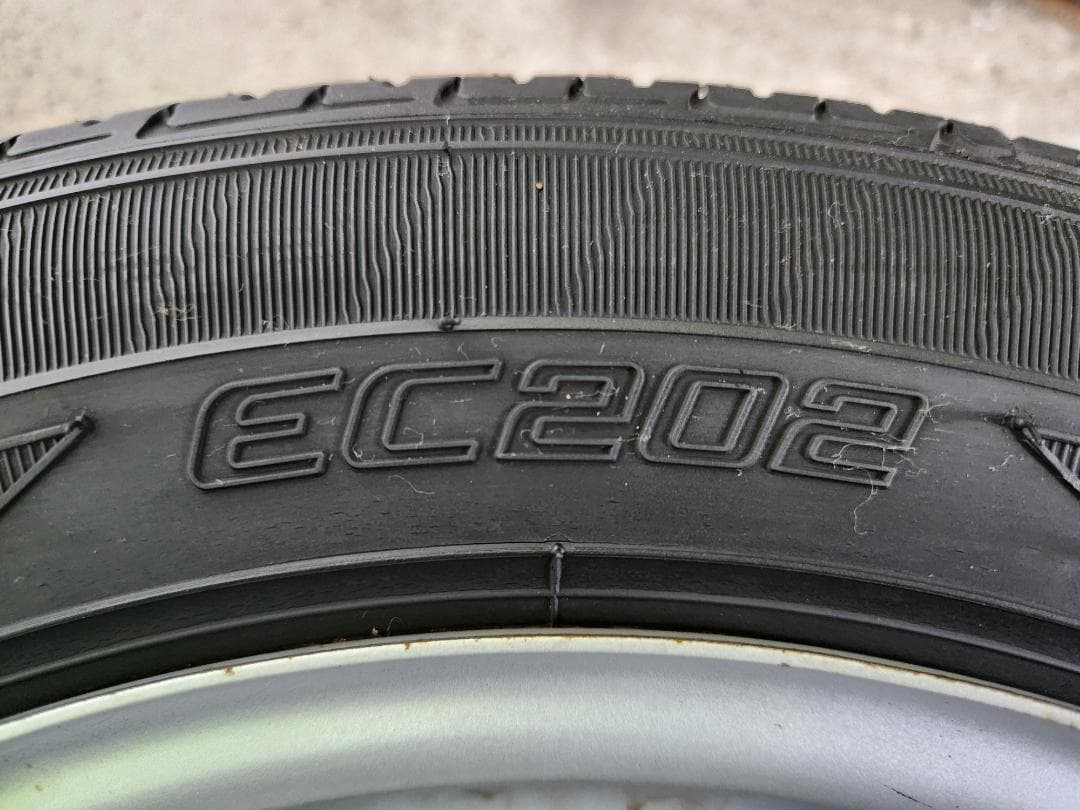 送料込☆2021 ダンロップ タイヤホイールセット155/65R13☆4本