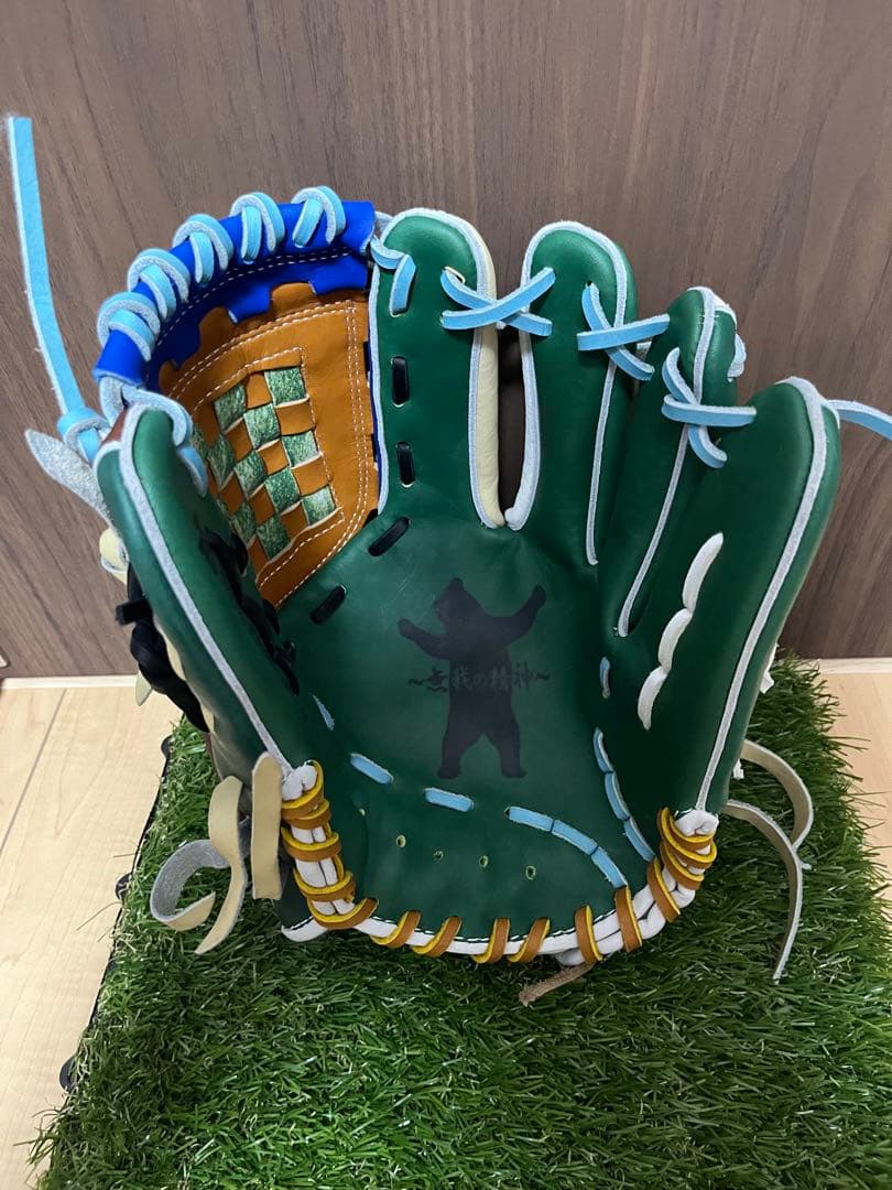 新品未使用！【DLスポーツ　限定レイボーシリーズグラブ】