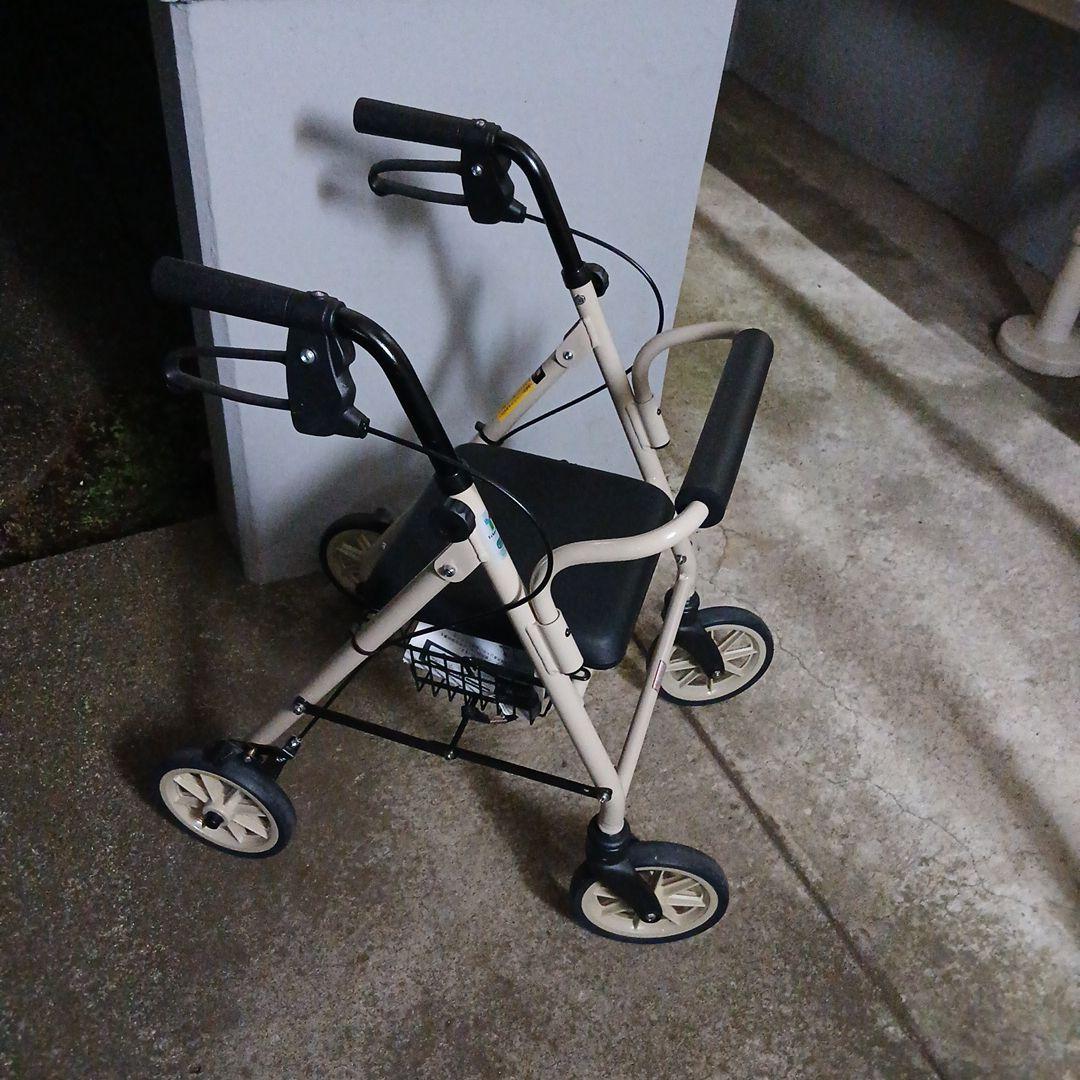 ヒューマンケア 歩行車 竹虎 ハッピーミニ