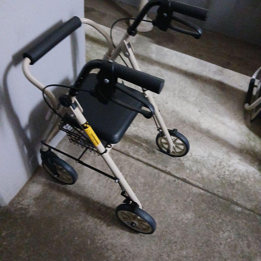 ヒューマンケア 歩行車 竹虎 ハッピーミニ