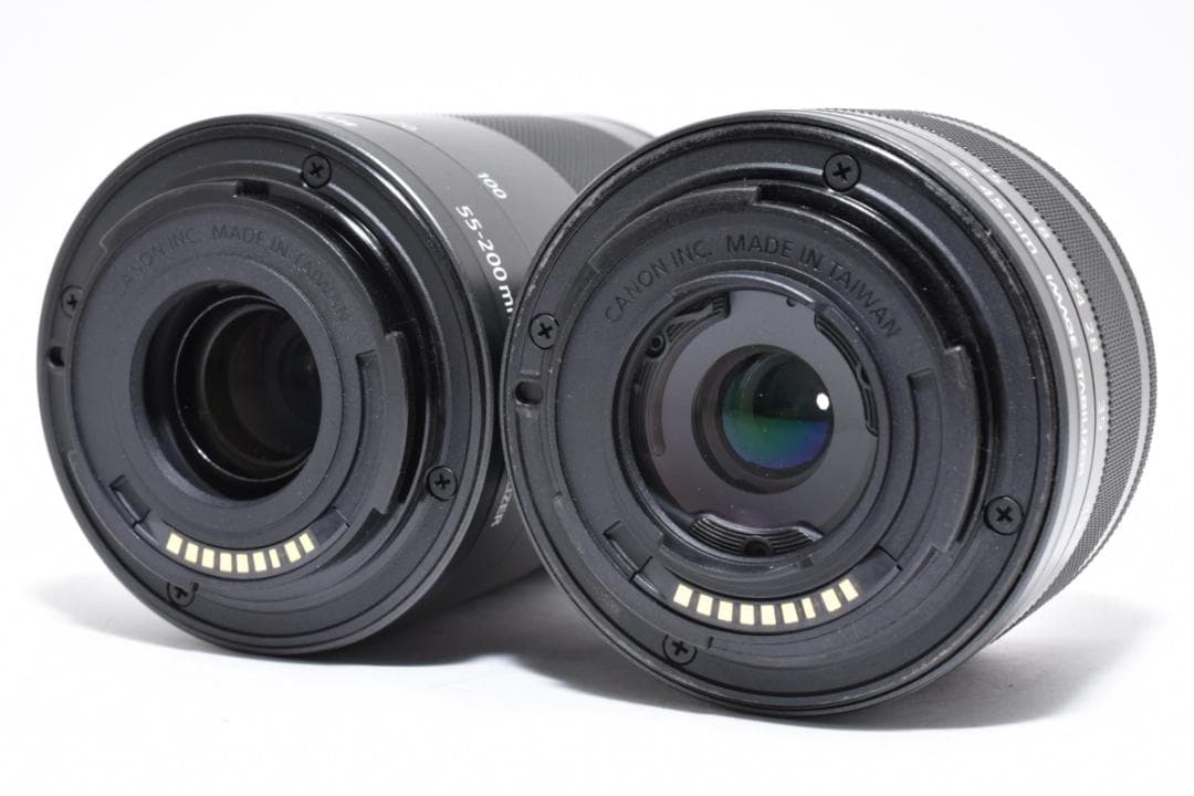 ■ 美品 ■ キヤノン　Canon EOS M100+ダブルレンズ
