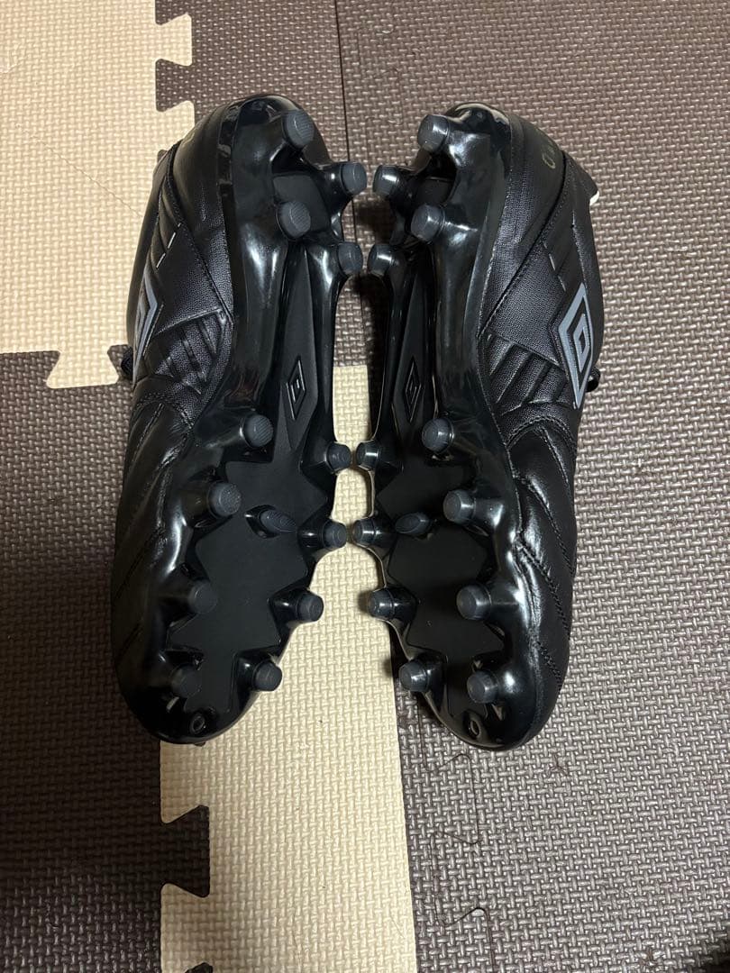 アンブロサッカースパイク　アクセレイター kl