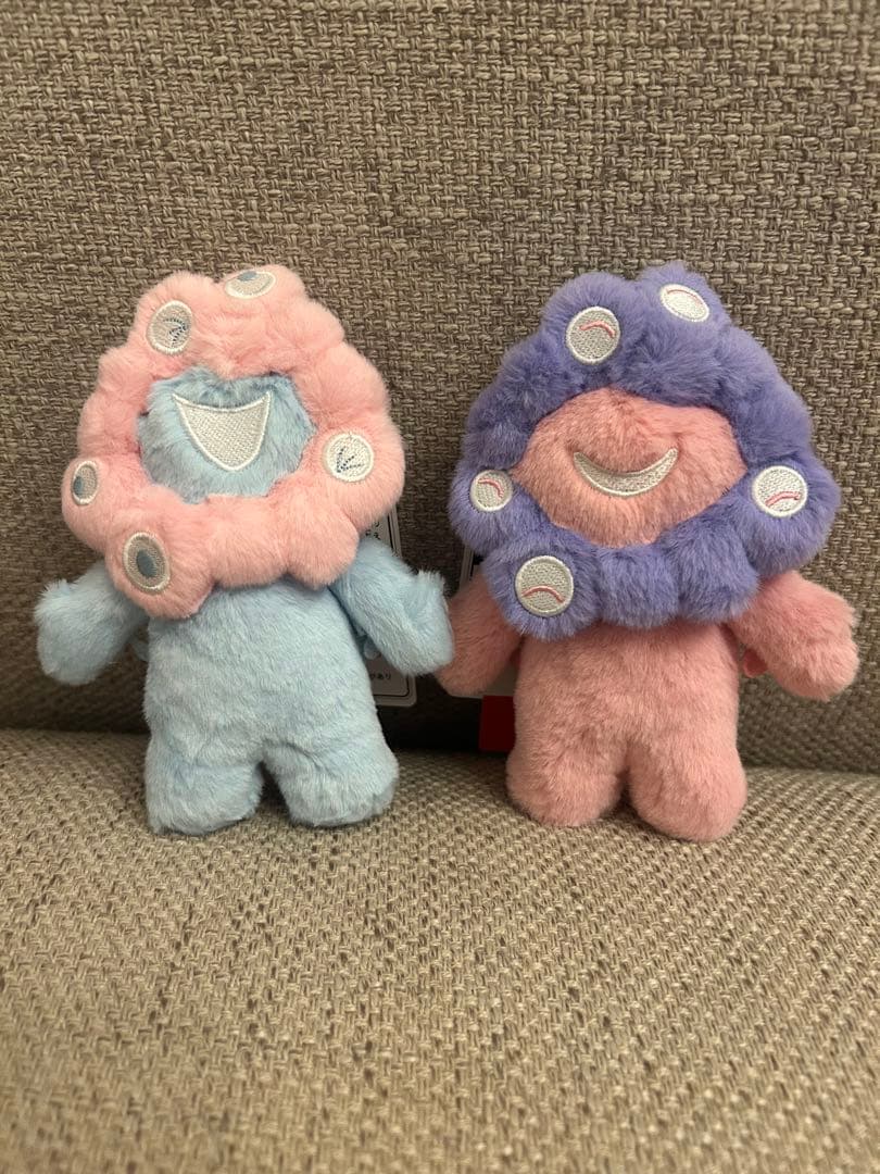 パステル　ミャクミャク　２つセット　万博会場限定　キーチェーン