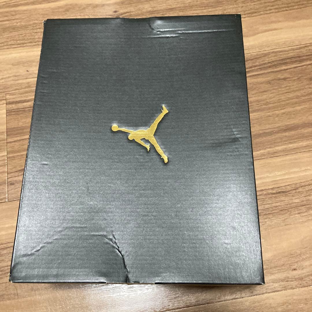 Nike Air Jordan 1 Mid (GS) 赤／黒 23.5㎝