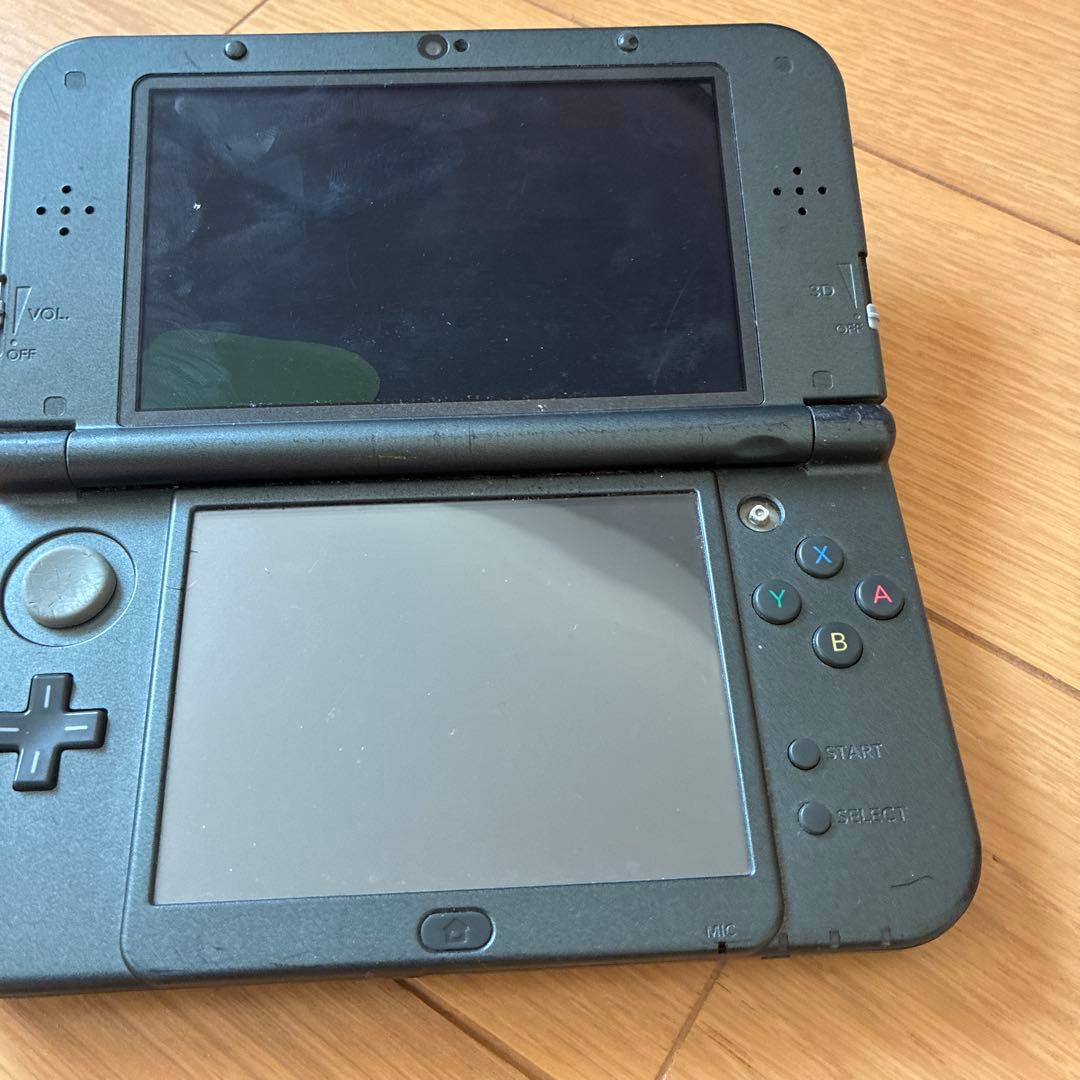 ニンテンドー3DSモンスターハンターカセット付