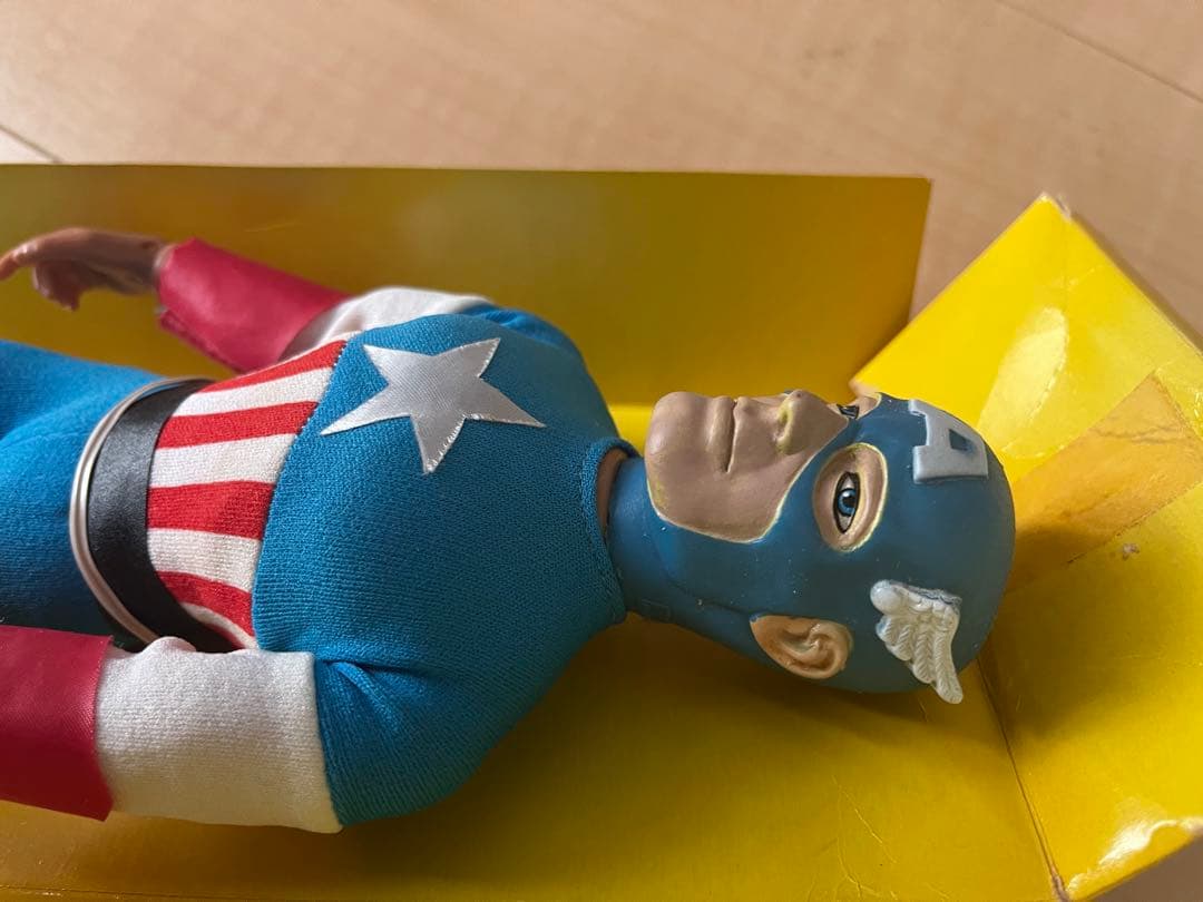MEGO キャプテン・アメリカ 12インチ アクションフィギュア 開封