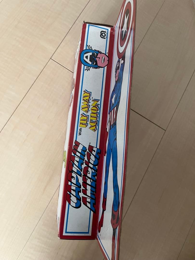 MEGO キャプテン・アメリカ 12インチ アクションフィギュア 開封