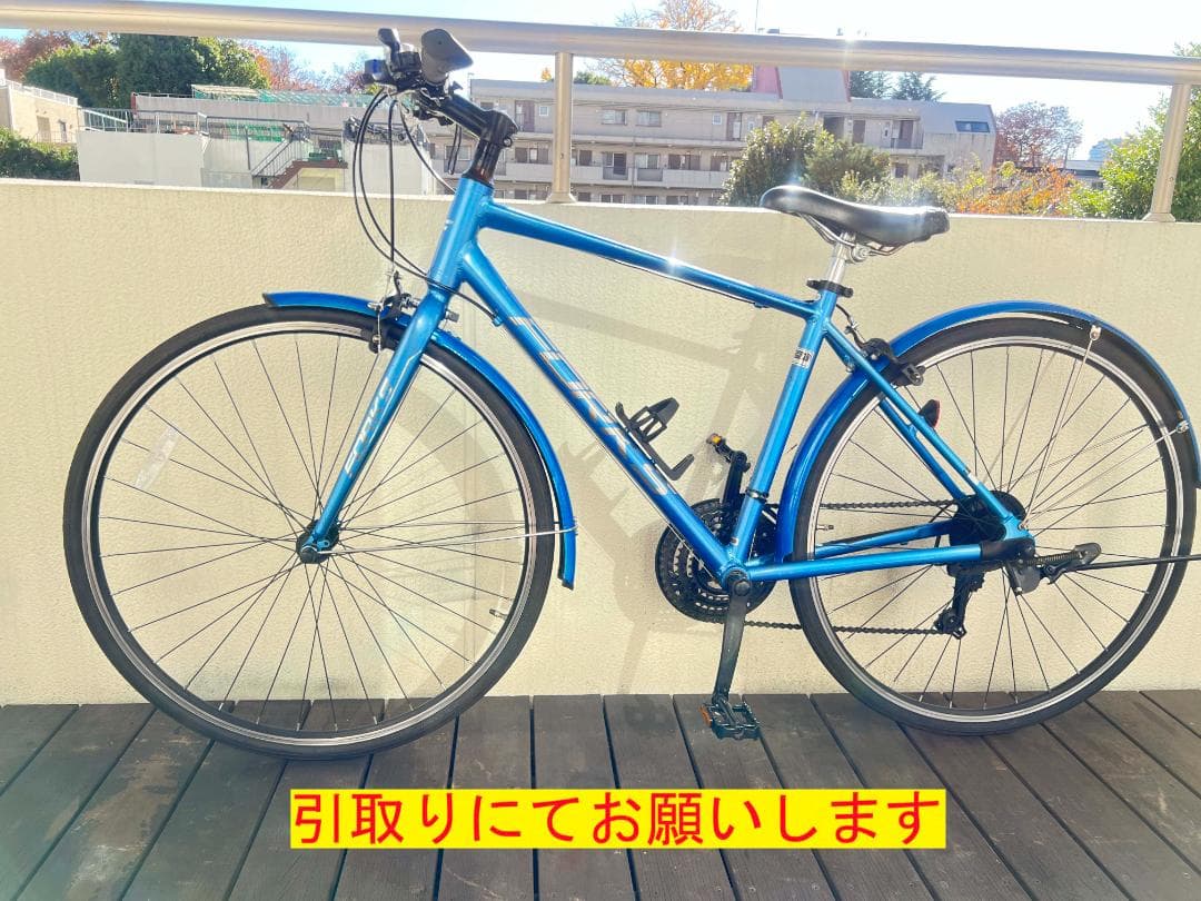 FORKS700Cクロスバイク　シマノ18段変速(前３段×後６段)　引取専用