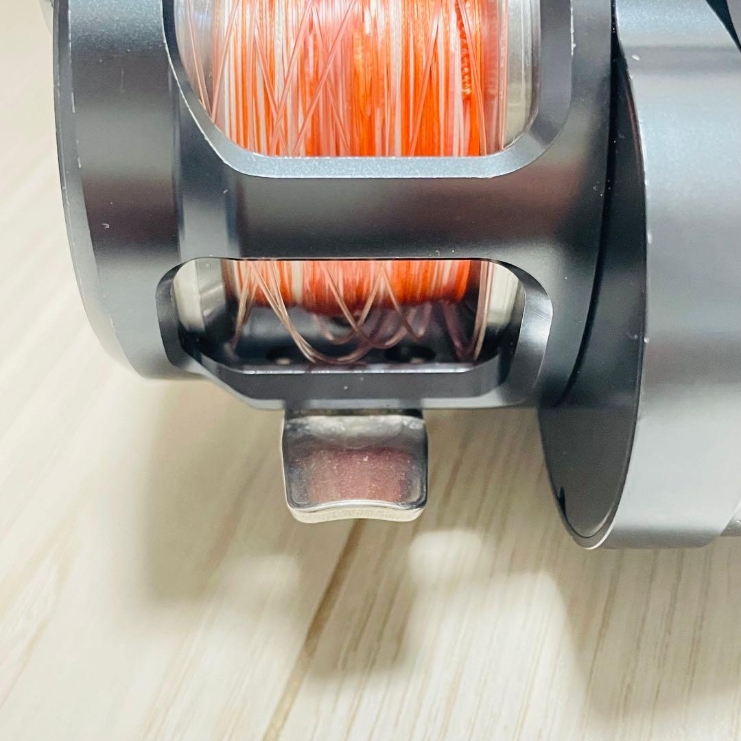 オシアジガー Ｆカスタム 1501HG 左巻き 両軸リール 2号 PEライン付き