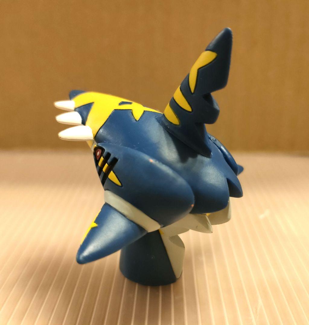 ポケットモンスター　メガサメハダー　台座付き　フィギュア　モンコレ
