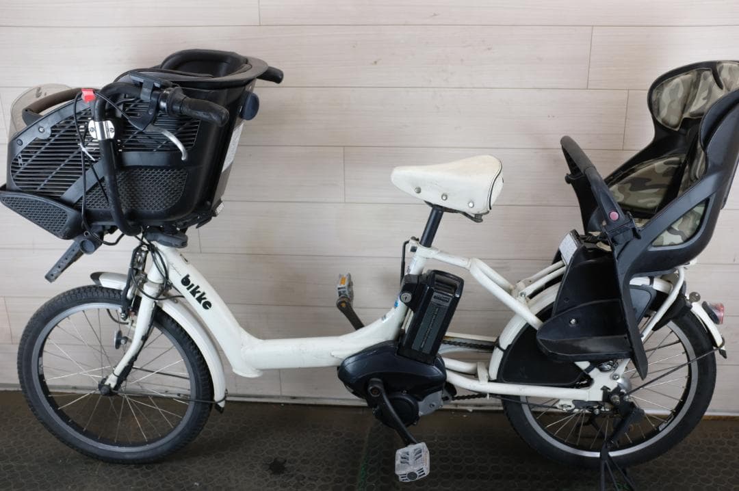 電動自転車BS　Bikke　20インチ3段　8.7Ah（4点灯）充電器あり