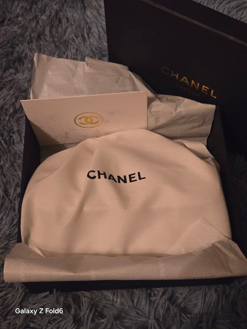 シャネル ノベルティ チェーンショルダーバッグ（ホワイト）