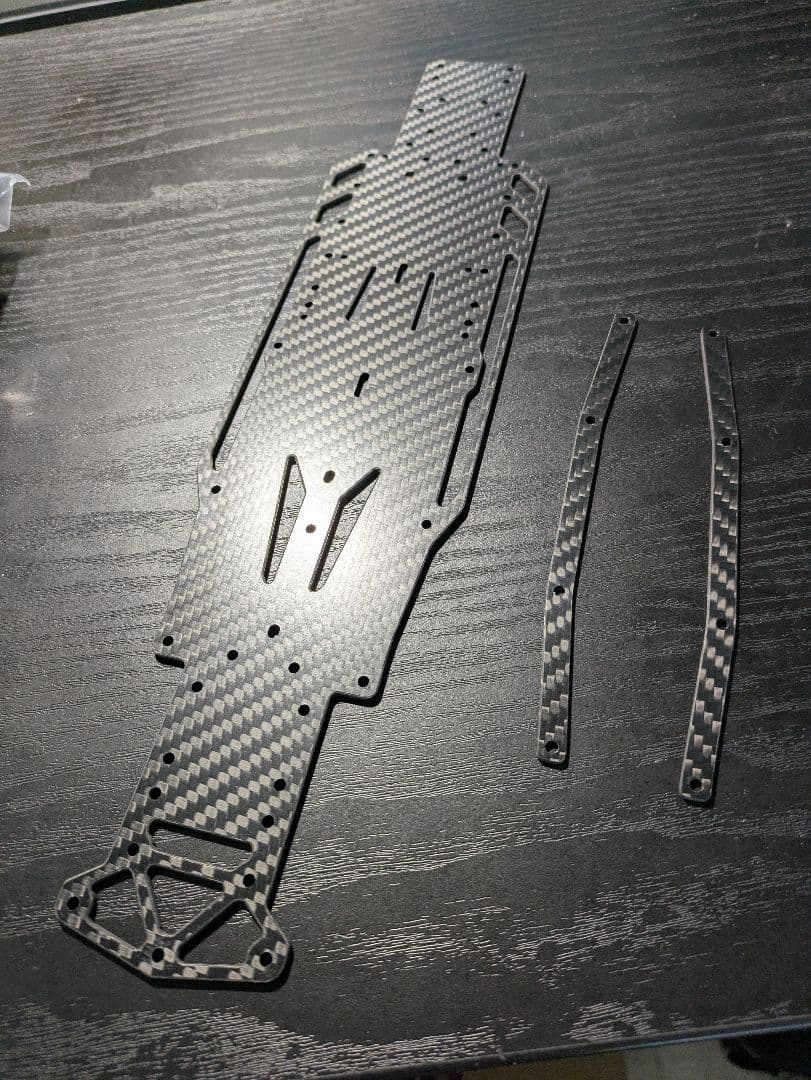 ReveD RDX用カーボンシャーシ＆サイドデッキ2mm