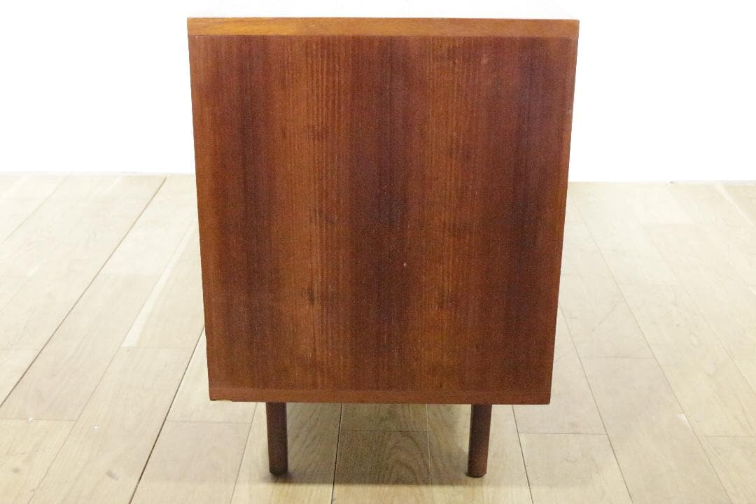 ヴィンテージ★チェスト/サイドボード★木製家具★北欧風家具★