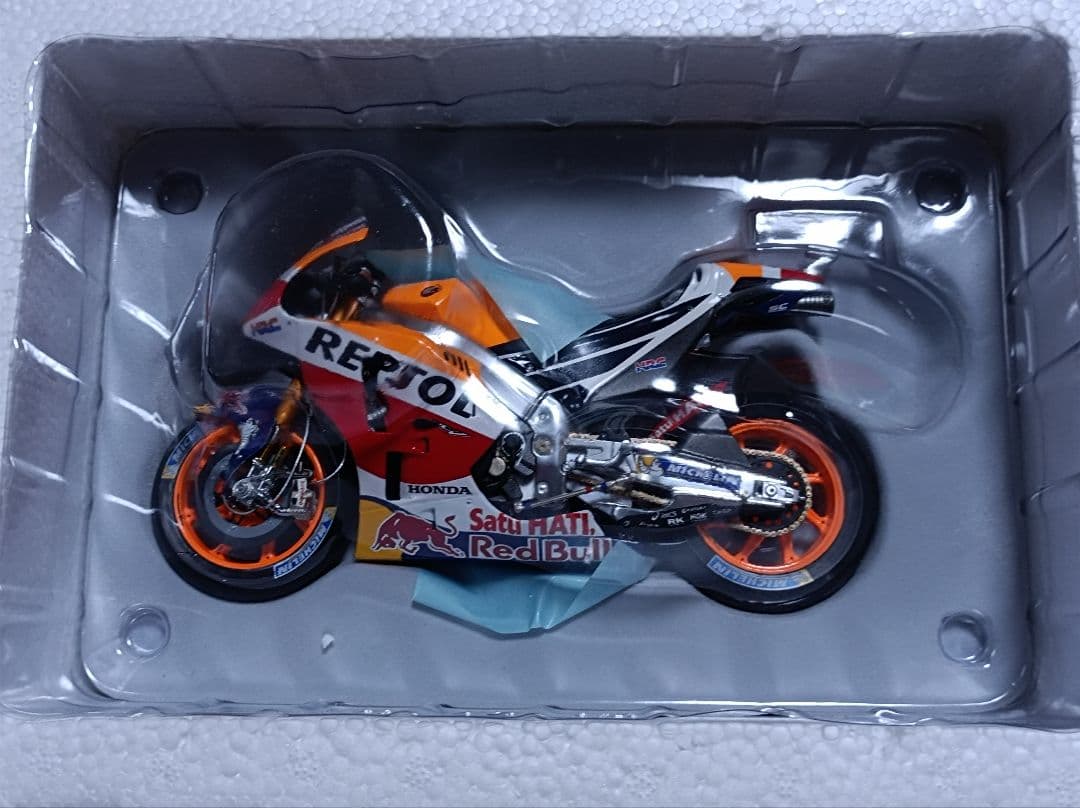 Spark 1/12 Honda RC213V 1/12 ダニ・ペドロサ