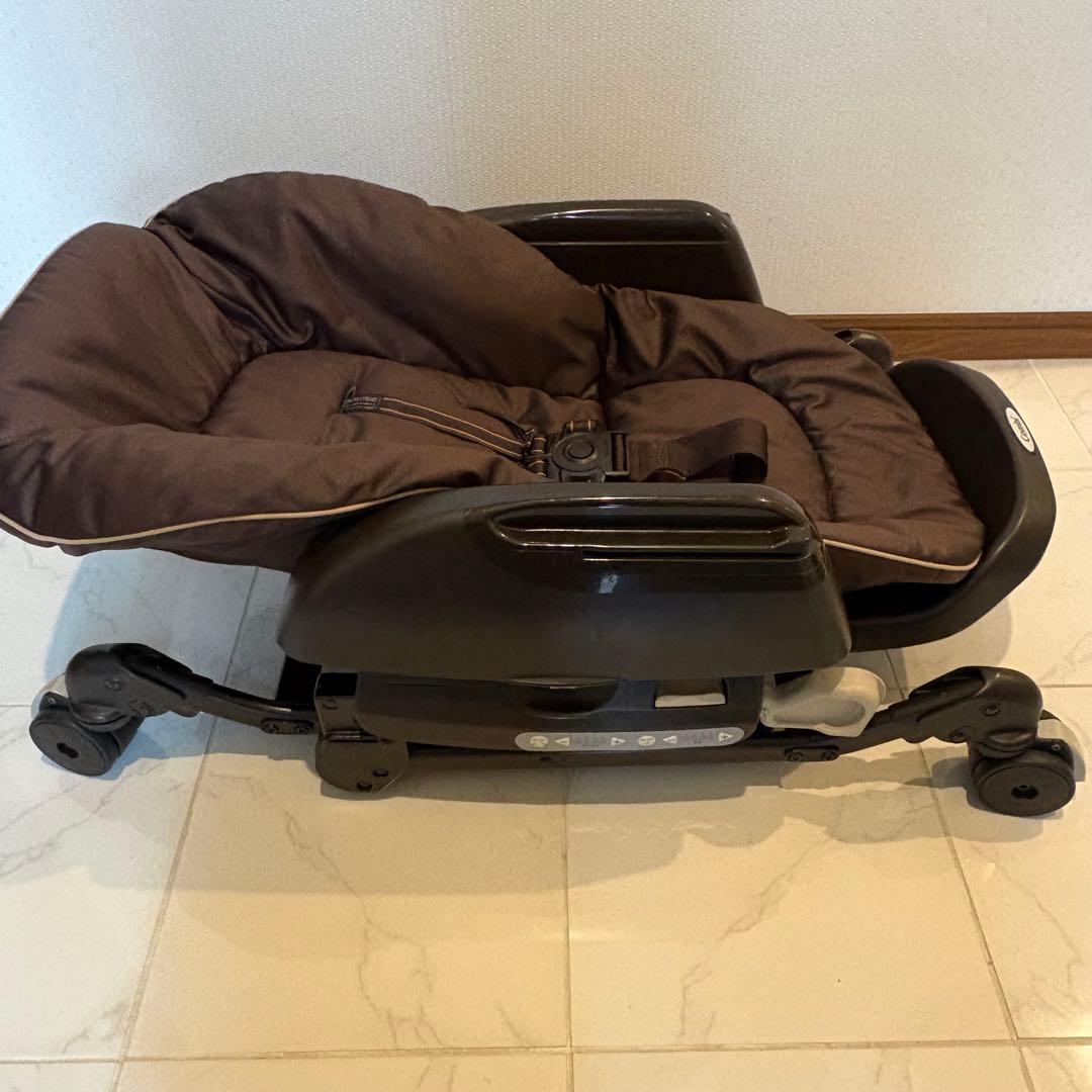 【♡送料込♡】コンビ　電動ハイロー　ネムリラ4キャスオートスウィング