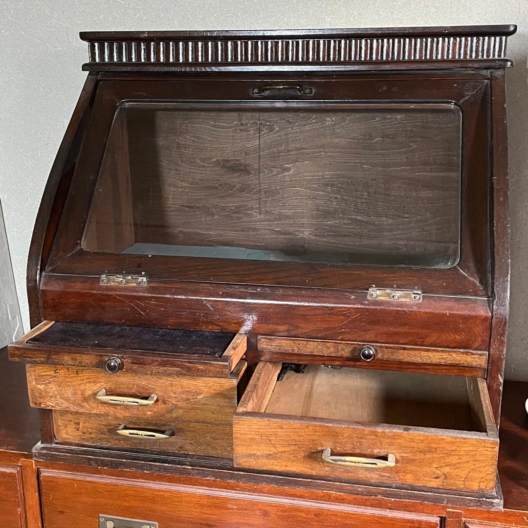 アンティーク ガラス扉 木製 飾り棚 眼鏡屋 ショーケース 骨董 キャビネット