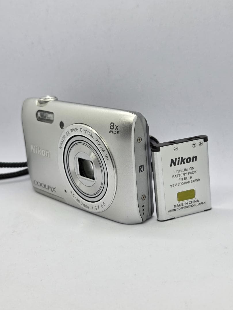 【スマホ転送OK】ニコン NIKON COOLPIX A300 シルバー