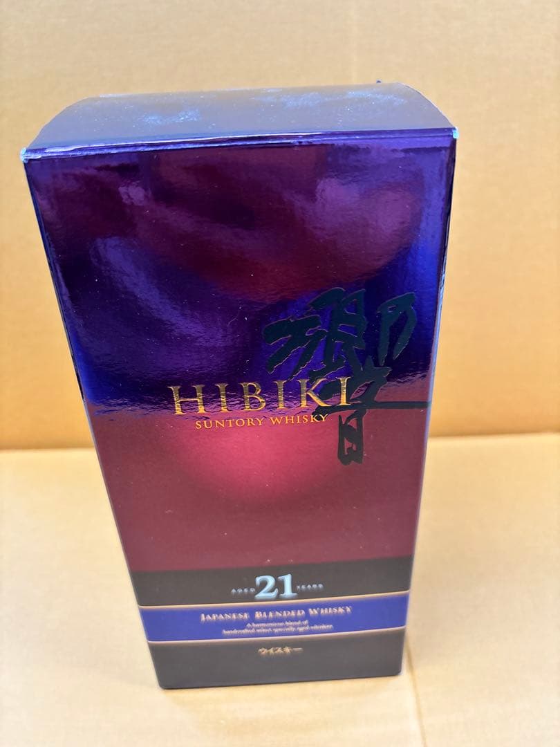 サントリー 響21年 HIBIKI 700ml 43％ 未開詮古酒 箱付