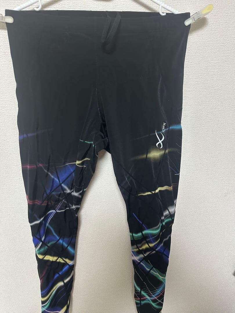 cw-x 限定　　Lサイズ ブラック/マルチカラー タイツ