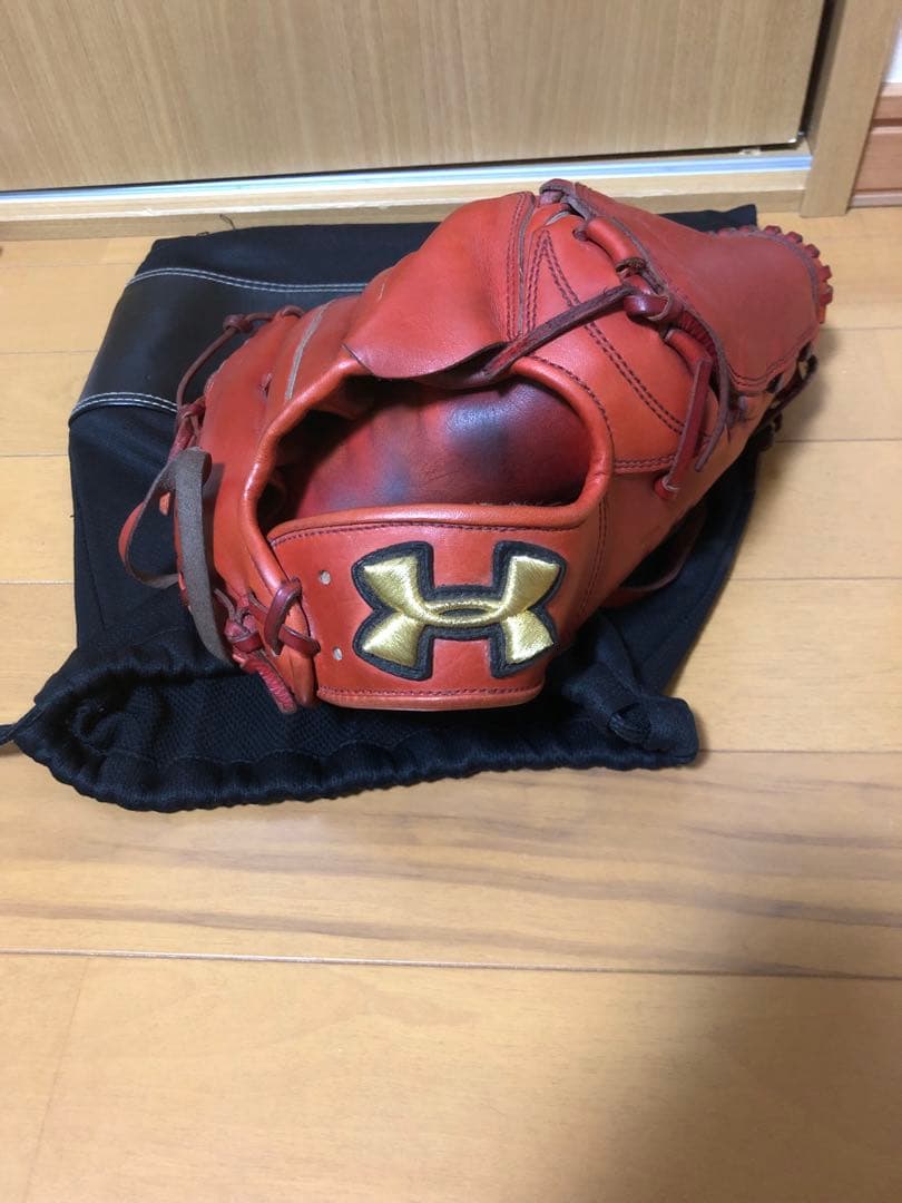 Under Armour 硬式野球用グローブ オレンジ