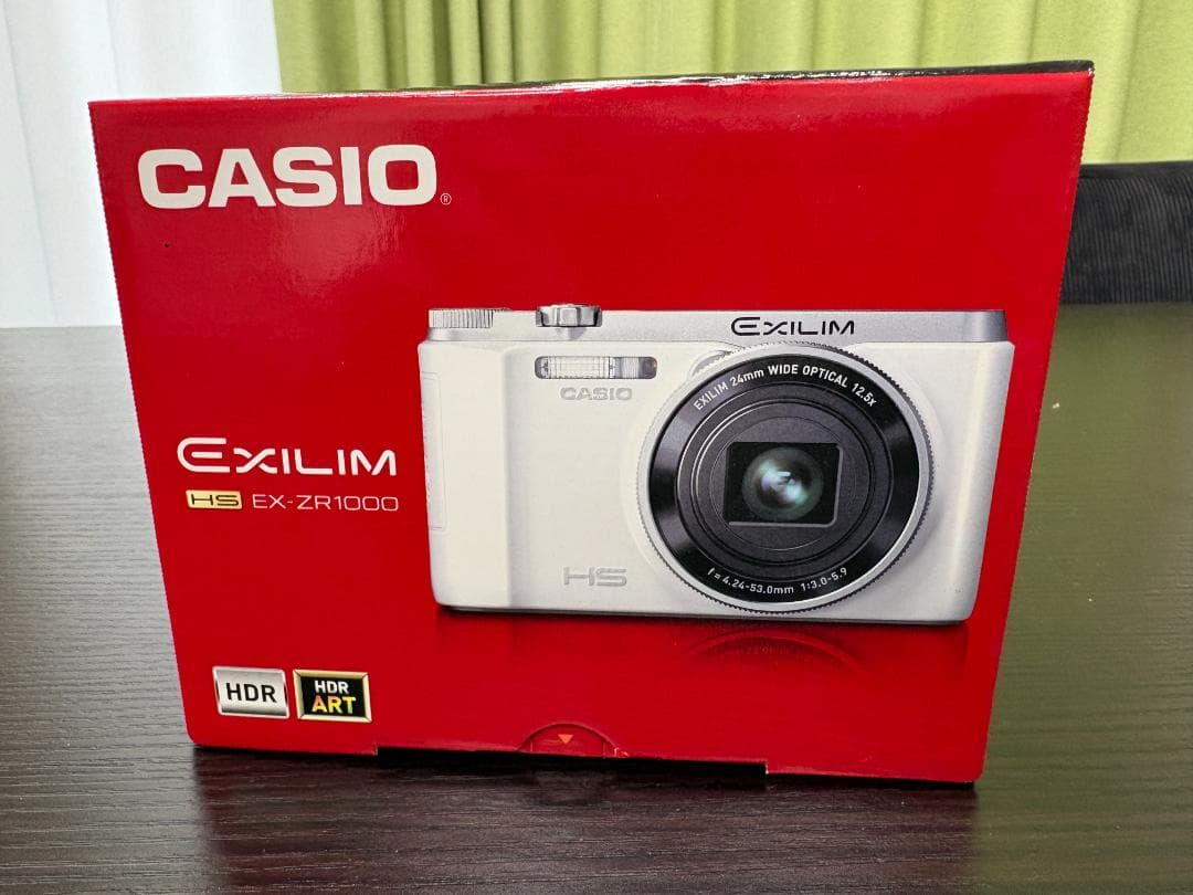 CASIO EXILIM EX-ZR1000 ホワイト　液晶難あり　ジャンク
