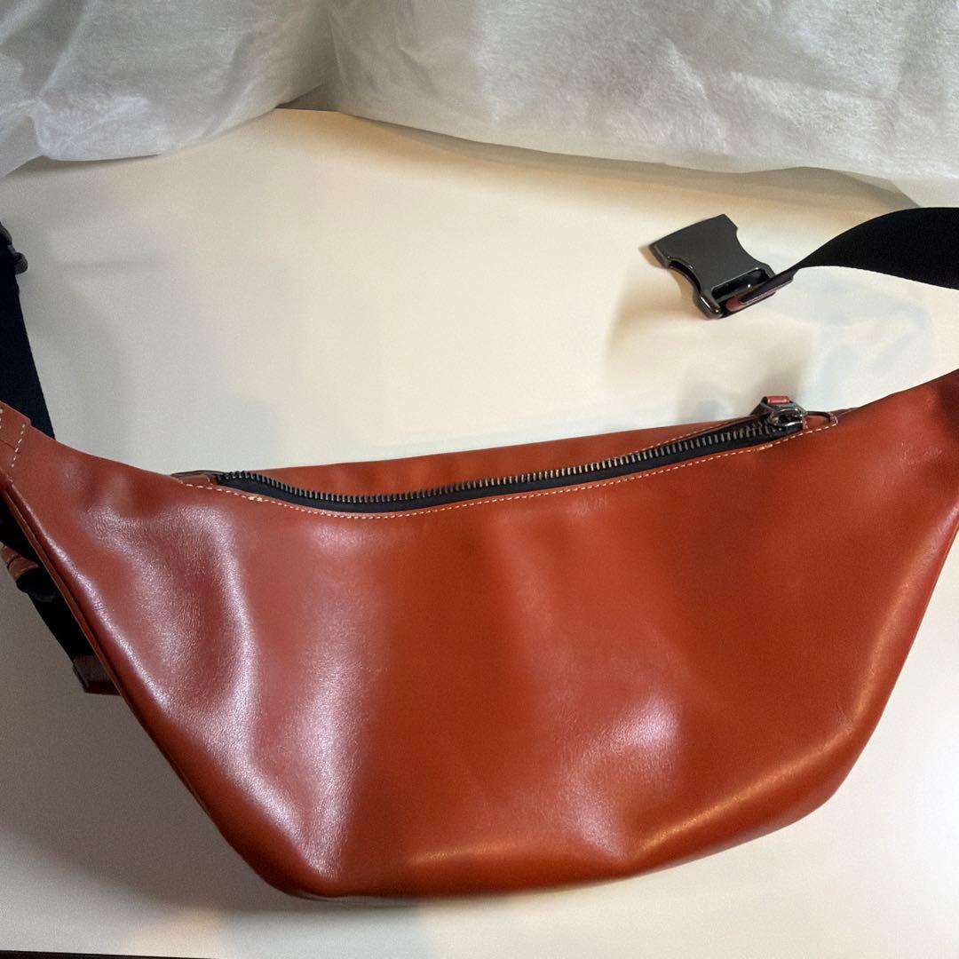 コーチ COACH ボディバッグ スヌーピー