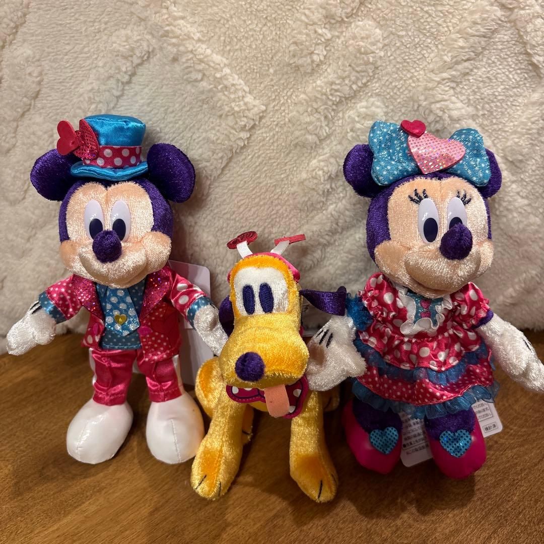 ぬいぐるみバッジ　ディズニー・パルパルーザ ミニーのファンダーランド