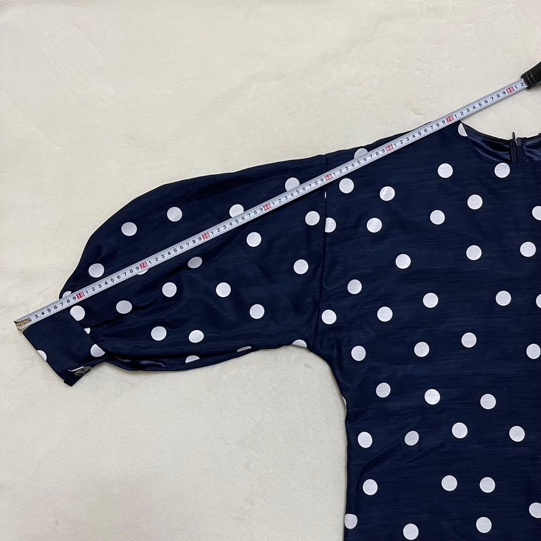 極美品 NOBLE ドットプリントシャンタンブラウス ノーブル ネイビー系