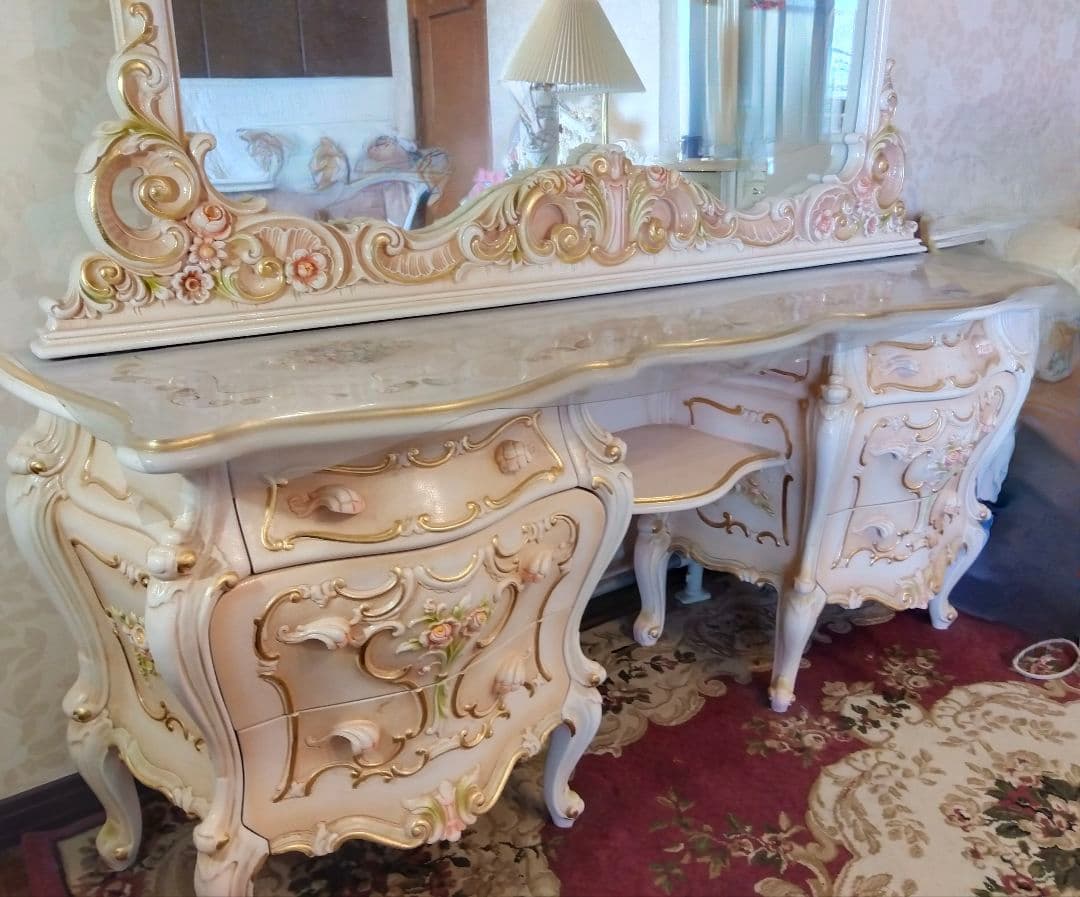 ロココ調　姫系ドレッサー　椅子セット　中古