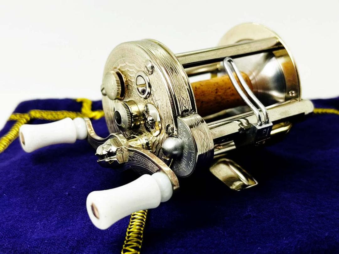 PFLUEGER SUMMIT No.1993L GOLD風カスタムリール