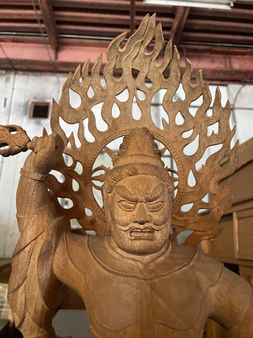 不動明王立像　２体　高さ67cm 仏教美術 仏像 木彫 寺院