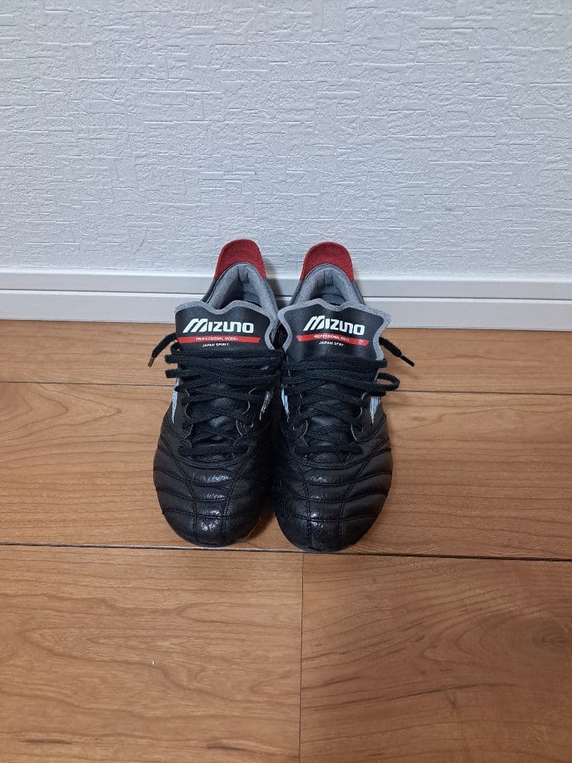Mizuno サッカーシューズ 黒/赤24.0