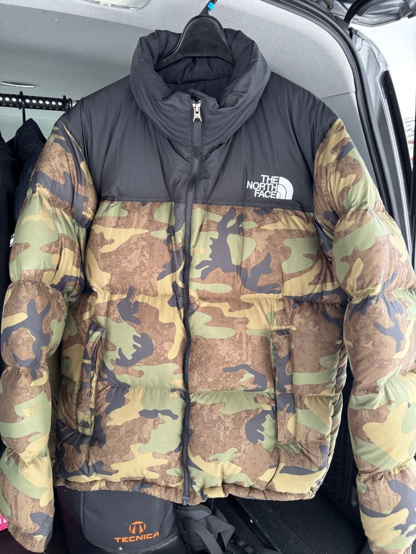 なおさん専用‼️THE NORTH FACE カモフラ迷彩　ヌプシダウンジャケット