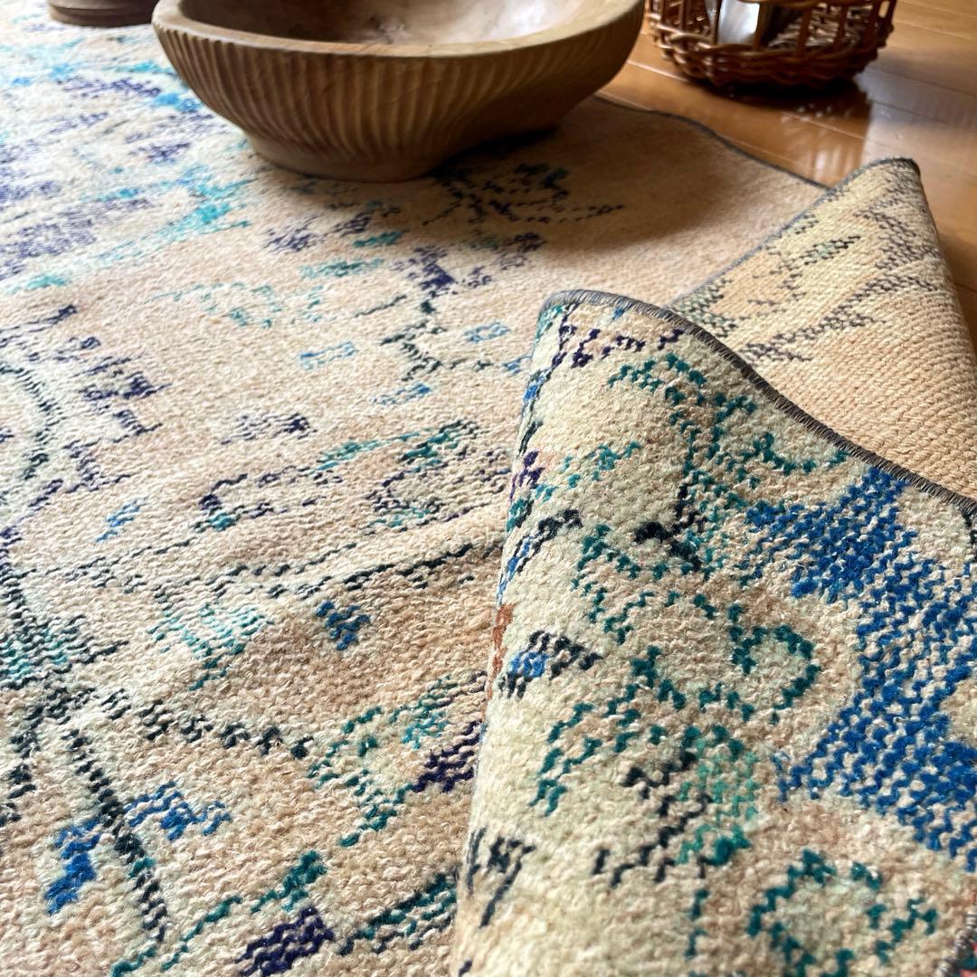 99×222 ペールベージュ×ブルー　メダリオン　擦れトルコヴィンテージラグ